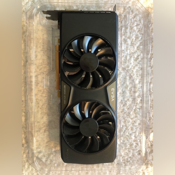 Used EVGA GEFORCE GTX 950 acx 2.0 Video graphics card - Picture 1 of 9